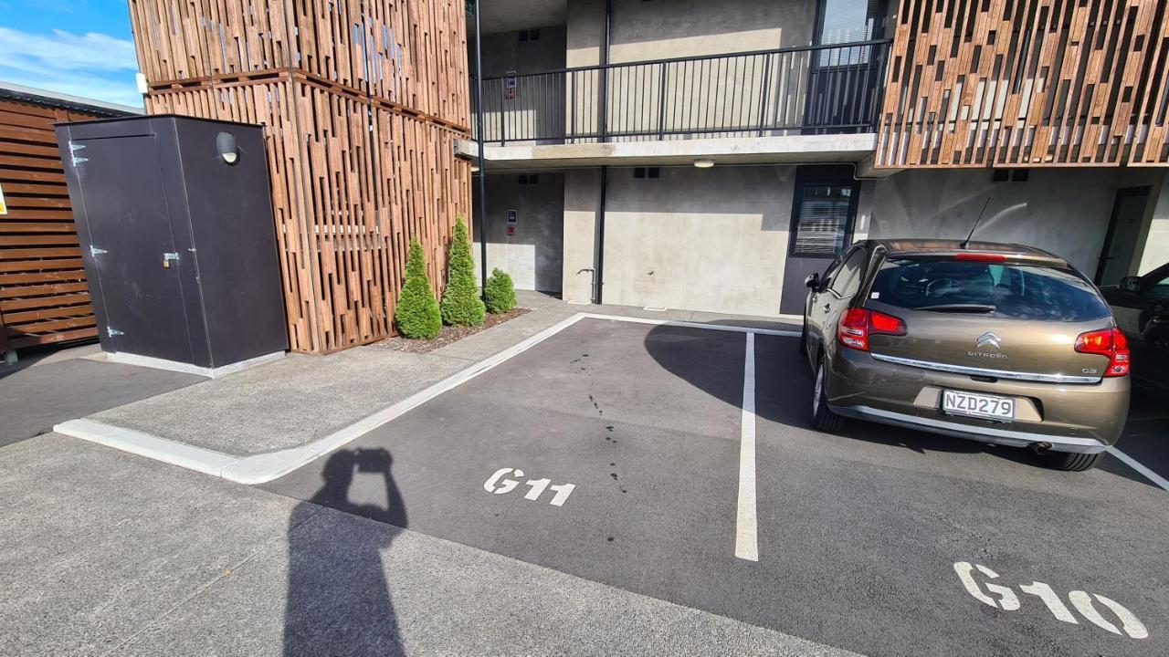 1 Bedroom City Base With Free Car Park Christchurch Exterior photo